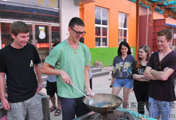 ���籭����񫣬ʳ�籭�����