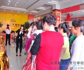 ��ů�ҳ������¡�ؾ���