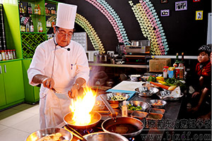 ��ʦչ����