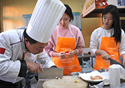 ����˼�ܴ����¶���ѧ����ҹ��