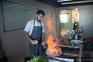 ��ʦ������������һ��