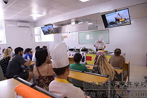 �����¶������ѧУ