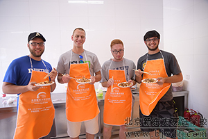 �����¶������ѧУ