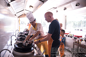 �����¶������ѧУ