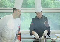 G20����˵��ع⣬С�෢�ְ׳�����ô����ķ�������������