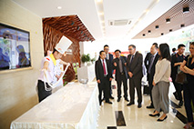 �¶�������뷨���ﰺ�н���ս�Ի���ϵ�������з���ʳ����֮��