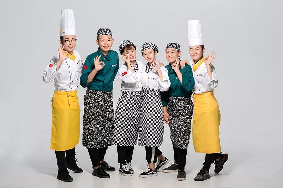 ��ʮ����У��֮��ʳ������������������ǩԼ����ʱ��