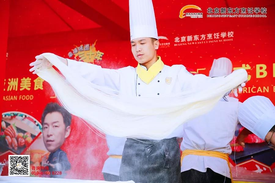 ��ʦ��һ���Թ��ף�һ������ȡ���