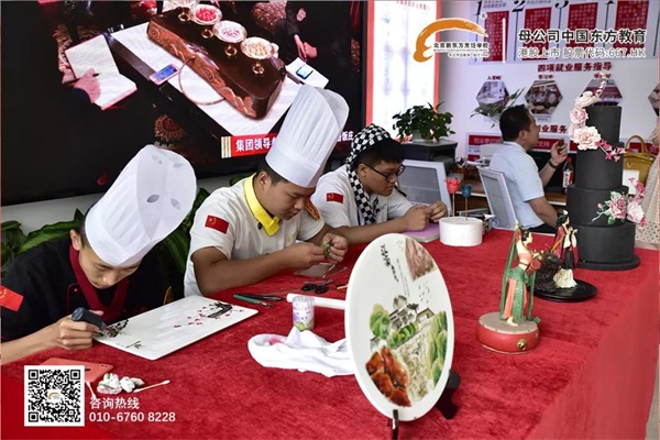 ��ѧ����ѧ���������ڱ����¶������ѧУ���㣡