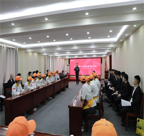 校园双选会   名企进校  共筑学子成才之路