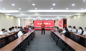 北京新东方烹饪学校西点专业毕业生双选会圆满落幕，校企携手共绘甜蜜未来