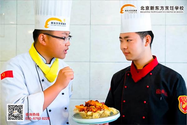 学历和技能哪个更重要？北京新东方学子全都要！