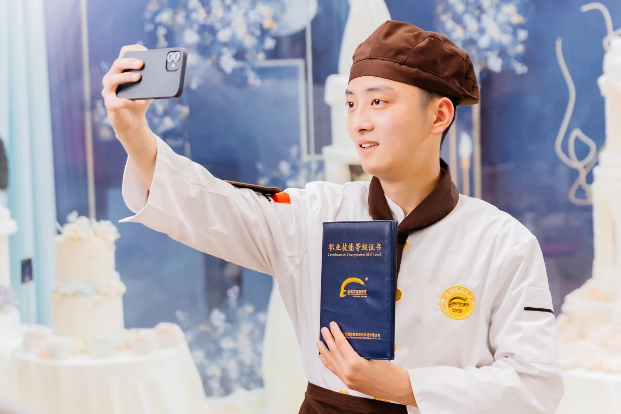 1761025214265374.jpg 1761025214265374.jpg